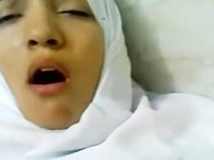 Hijab Indian Girls Porn - Hijab college girl fucked by teacher indian porn video | Mr Porn