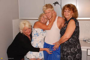 Grannys Mature Sex Party - 
