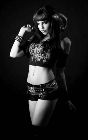 Gothic Steampunk Porn - Dark, refined, weird, tacky themes and of course porn.