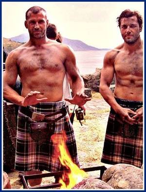 Gay Kilt Porn - Dudes in kilts. Why don't I write about dudes in kilts?