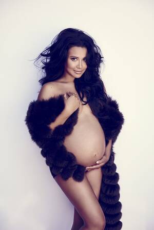 hot pregnant model nude - Pregnant Naya Rivera Poses Naked! See the Sexy Baby Bump Pic