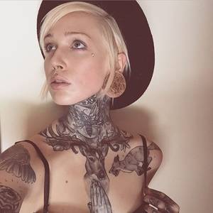 Extreme Body Modification Bdsm Porn - Porn+Piercing+Tattoos BDSM+Beauty : Photo