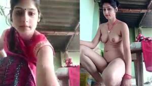 cute indian babes naked - beautiful indian girl naked when she wears saree - HotXprime.com