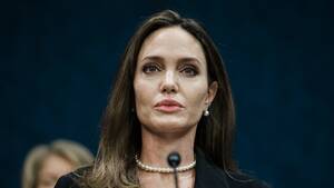Angelina Jolie Dildo Porn - When Angelina Jolie Posed N*ked At 44 & Looked Breathtakingly S*xy, Giving  Powerful Feminine Energy - Alexa Play, 'She Got The Eye Of The Tigerâ€¦ A  Fighterâ€