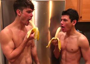 Gay Banana Porn - Devin Franco Vs Ricky Verez: Lucas Entertainment Exclusive Gay Porn Stars  Take Banana Challenge [Video]