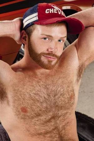 Hairy Ginger Men Porn - Gorgeous and sexy. If I could only find a makeup artist who could transform  me into him. the face, the hair, the beard - awesome.