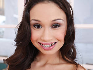 braces blowjob - Asian teen with braces blowjob