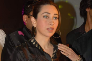arab sex xxx karishma kapoor - Karishma Kapoor: Bollywood Face of the Day