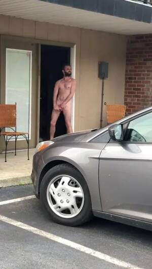 caught naked on a patio - Public: Caught naked outside a friends apartment - ThisVid.com