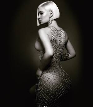Iggy Azalea Porn Captions - OnSMASH on X: \