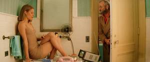 Gwyneth Paltrow Nude Scene Lesbian - ... Gwyneth Paltrow sexy, Tatiana Abbey nude - The Royal Tenenbaums (2001)
