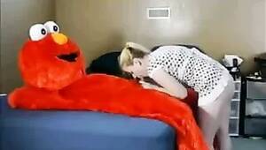 Elmo Sex Porn - Elmo sex Free Porn Videos (1) - Shooshtime