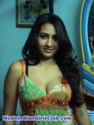 cute nude indian girls club - Indian girl boobs cleavage | Nude Indian Girls and Bhabhi Pictures