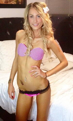 emma lovett - Emma Lovett - Scene 'Emma Lovett - Sex in Spain - Live Cam Awards' - Jun  08, 2019 | Forumophilia - PORN FORUM