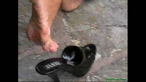foot job outdoors - Footjob Outside. - XVIDEOS.COM