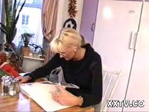 Danish Blonde Porn Housewife - Blond Danish houswife - XNXX.COM