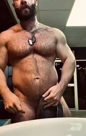 Hairy Dads Porn - Big hairy daddy - ThisVid.com
