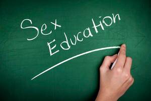 Junior High School Sex Ed - 90% Of Americans Feel Unprepared By Sex Education, New Survey Shows
