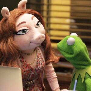 Miss Piggy And Kermit Having Sex - The Muppets Should Not Be Having Sex, People
