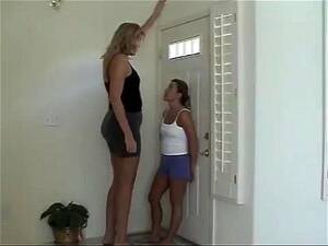 Amazon Tall Women Porn Complication - Watch Tall amazon Heather - Tall, Amazon, Talltall Porn - SpankBang