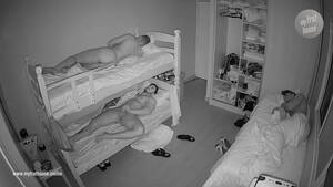 hidden room - Real hidden camera in bedroom - XVIDEOS.COM