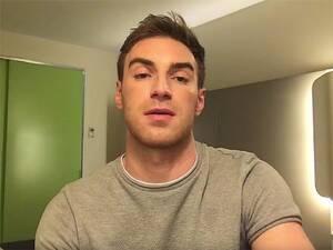 Hiv Gay Porn - WATCH: Gay Porn Star Reveals He's HIV-Positive In Moving Testimony