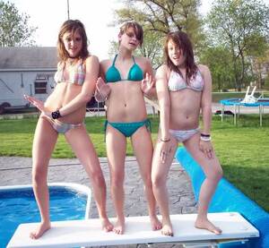amateur group girls - Amateur Teen S S Group Shots Amp Lesbians Summer Foto PornÃ´ - EPORNER