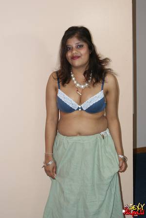 indian saree nude - See The Real Action Of Delicious Indian Amateur Babe Rupali!