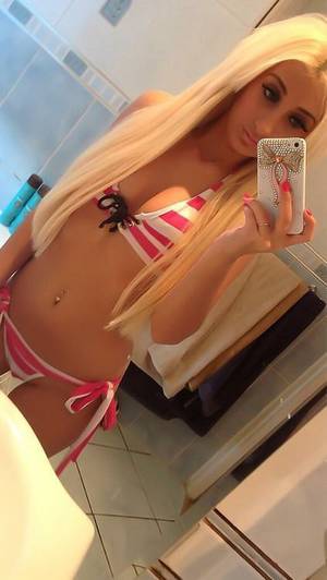 Bikini Selfie Porn - Babe Barbie blonde sexy girl bikini #selfie #selfshot