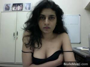 hot indian babe nude chat - Hot Indian Girlfriend With Sexy Boobs Gets Naked On Cam - 10 XXX Pics