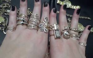 Jewelry Fetish Porn - Golden jewelery and hand fetish Porn Videos | Faphouse
