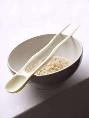 demonstrates chopsticks - 20 Craziest Chopsticks Designs for those who want to enjoy Oriental food.
