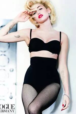 Miley Cyrus Pantyhose Porn - Miley Cyrus topless again for racy Blonde Angel Vogue Mario Testino cover  shoot - Mirror Online