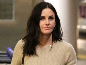 Hd Porn Courteney Cox - Courteney Cox Decides To Dilute Her Fillers And Embrace Aging. |  LittleThings.com