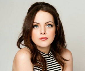 Elizabeth Gillies Porn - Childhood crush , Elizabeth Gillies The girl who played Jade in Victorious  - 9GAG