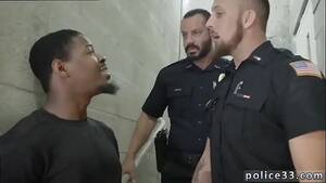 Interracial Gay Cop Porn - Naked black cop gay first time Fucking the white cop with some - XVIDEOS.COM