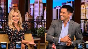 kelly ripa anal sex - Mark Consuelos Talks Replacing Ryan Seacrest on 'Live' With Kelly Ripa