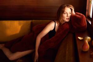 Juliet Moore Porn - Julianne Moore Talks Sex, Strength & Speaking Out | Interview | PORTER