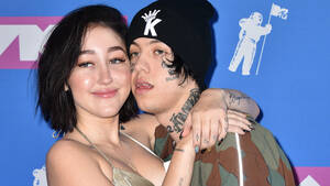 Ariana Grande Porn Piss - Noah Cyrus and Lil Xan's Breakup Is a Hot Mess and I Can't Look Away