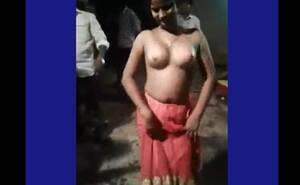 indian dance naked - Enjoy Desi girl's sexy nude dance exclusively on XVI