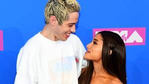 Ariana Grande Funny Porn - Ariana Grande song thanks her exes, Pete Davidson talks breakup on SNL |  CBC News
