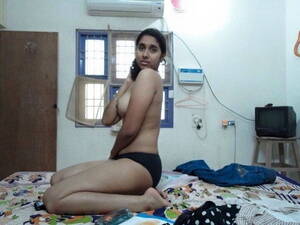 desi beautiful naked - Lovely young desi girl nude (28 pictures) - Shooshtime