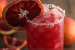 Extreme Food - Blood Orange, Ginger Beer and Tequila Cocktail