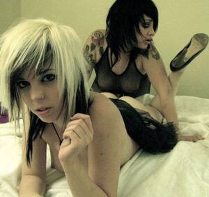 hot emo lesbians naked - Hot Emo Girl Lesbian Porn | Sex Pictures Pass