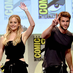 Liam Hemsworth Sex Porn - Liam Hemsworth Reveals the *Very* Bizarre Question Jennifer Lawrence Asked  Him | Marie Claire