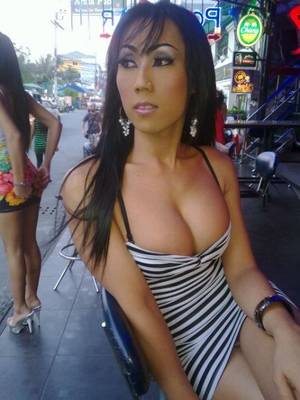 girls thai ladyboys in bars - Ladyboys Of Thailand â€”
