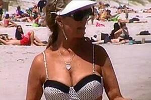 Big Bouncing Tits On Beach - Candid mature big tits bouncing at beach spy 45, watch free porn video, HD  XXX at