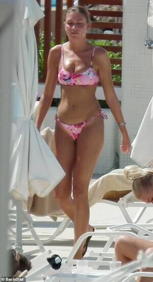 amateur beach topless sunbathing - Zara McDermott showcases her bikini body after being called 'fame w***e' in  Made In Chelsea | Daily Mail Online