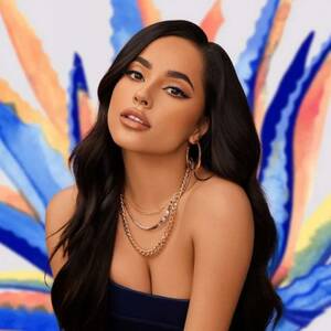 Becky G Having Sex Porn - Becky G debuts new beauty brand TreslÃºce Beauty, inspired by her Mexican  heritage - ABC News