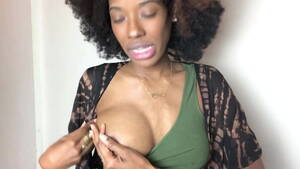 black girls squeezing boobs - Afro lady squeezes milk from her boob for Youtube | xHamster